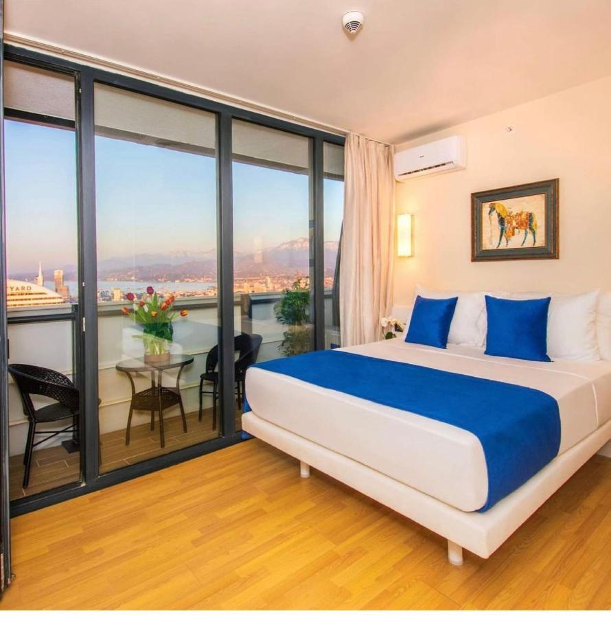 Orbi City Luxury Towers Lejlighedshotel Batumi Eksteriør billede