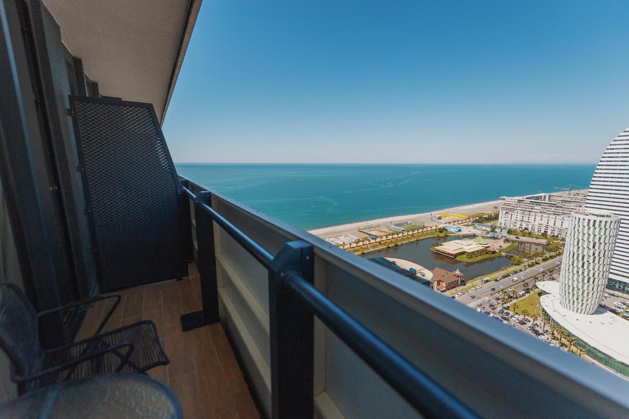 Orbi City Luxury Towers Lejlighedshotel Batumi Eksteriør billede