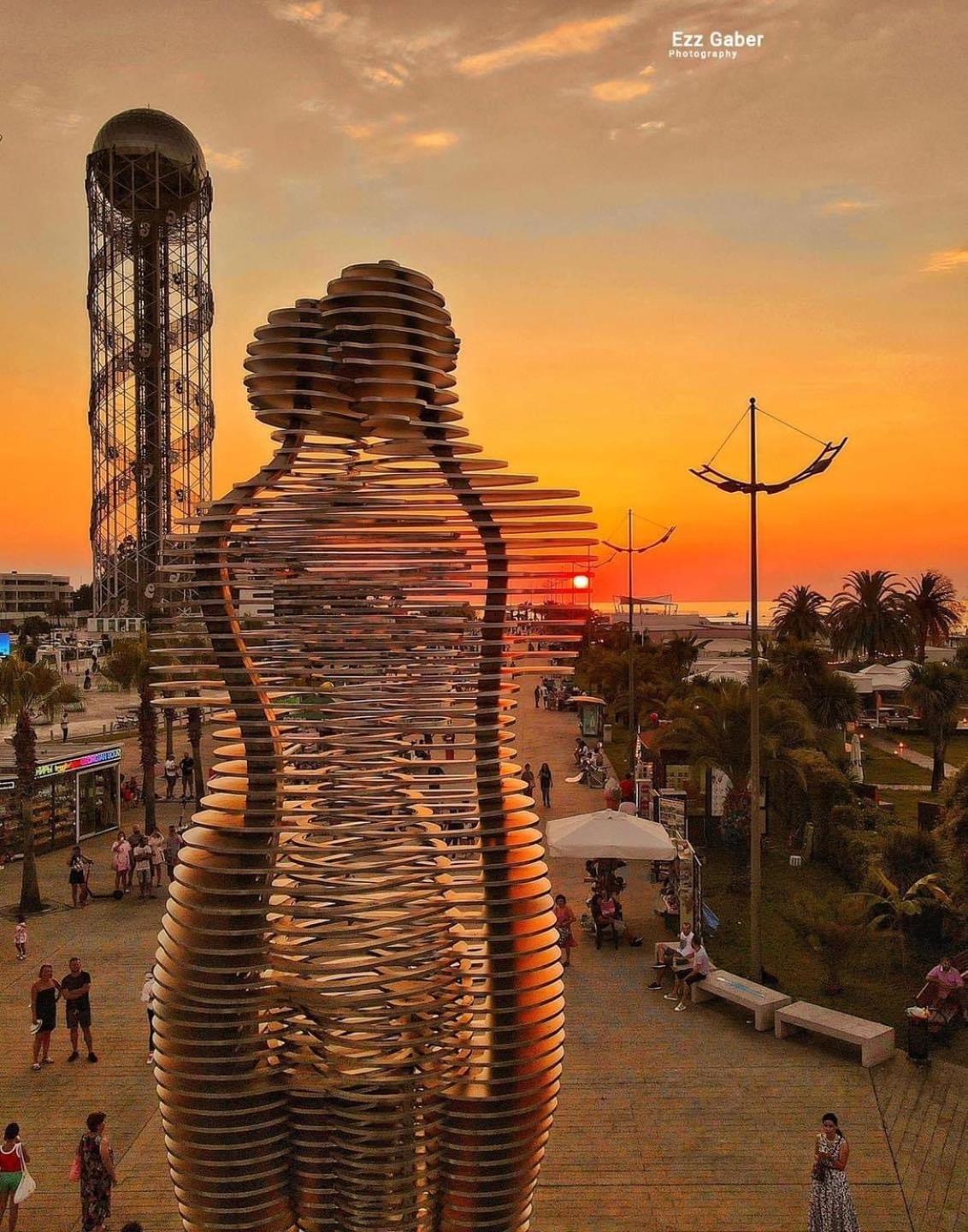 Orbi City Luxury Towers Lejlighedshotel Batumi Eksteriør billede